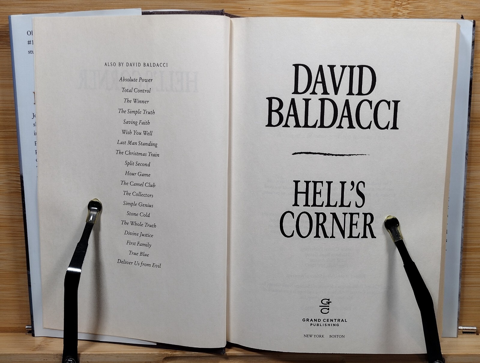 Hell’s Corner David Baldacci Hardcover Camel Club Novel 2010 9780446195522