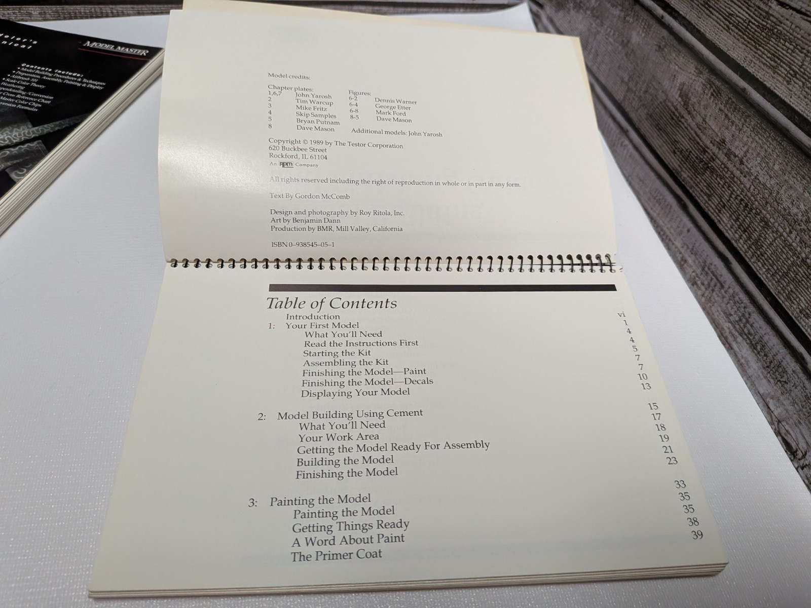 2 Testors Model Building Making Detailing Guide Books