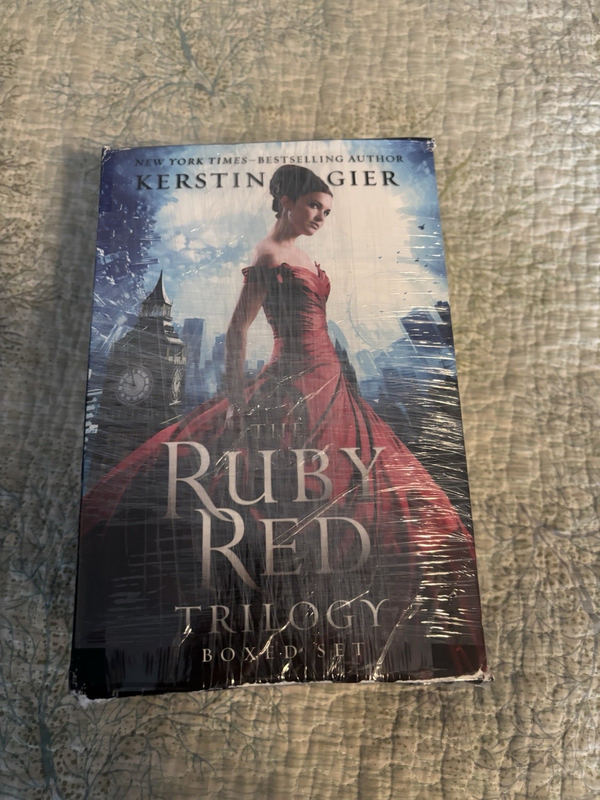 Ruby Red Trilogy Boxed Set : Ruby Red, Sapphire Blue, Emerald Green by Kerstin G