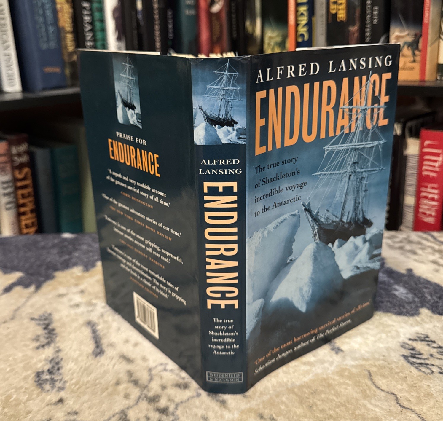 Endurance – Alfred Lansing (Hardcover) Weidenfeld First Edition/3rd Print, VG