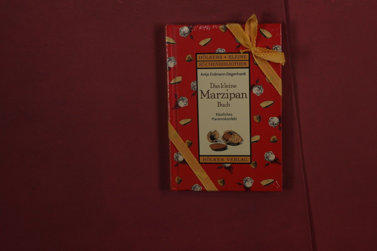 426218 Antje Erdmann-Degenhardt DAS KLEINE MARZIPAN BUCH Hölker Verlag