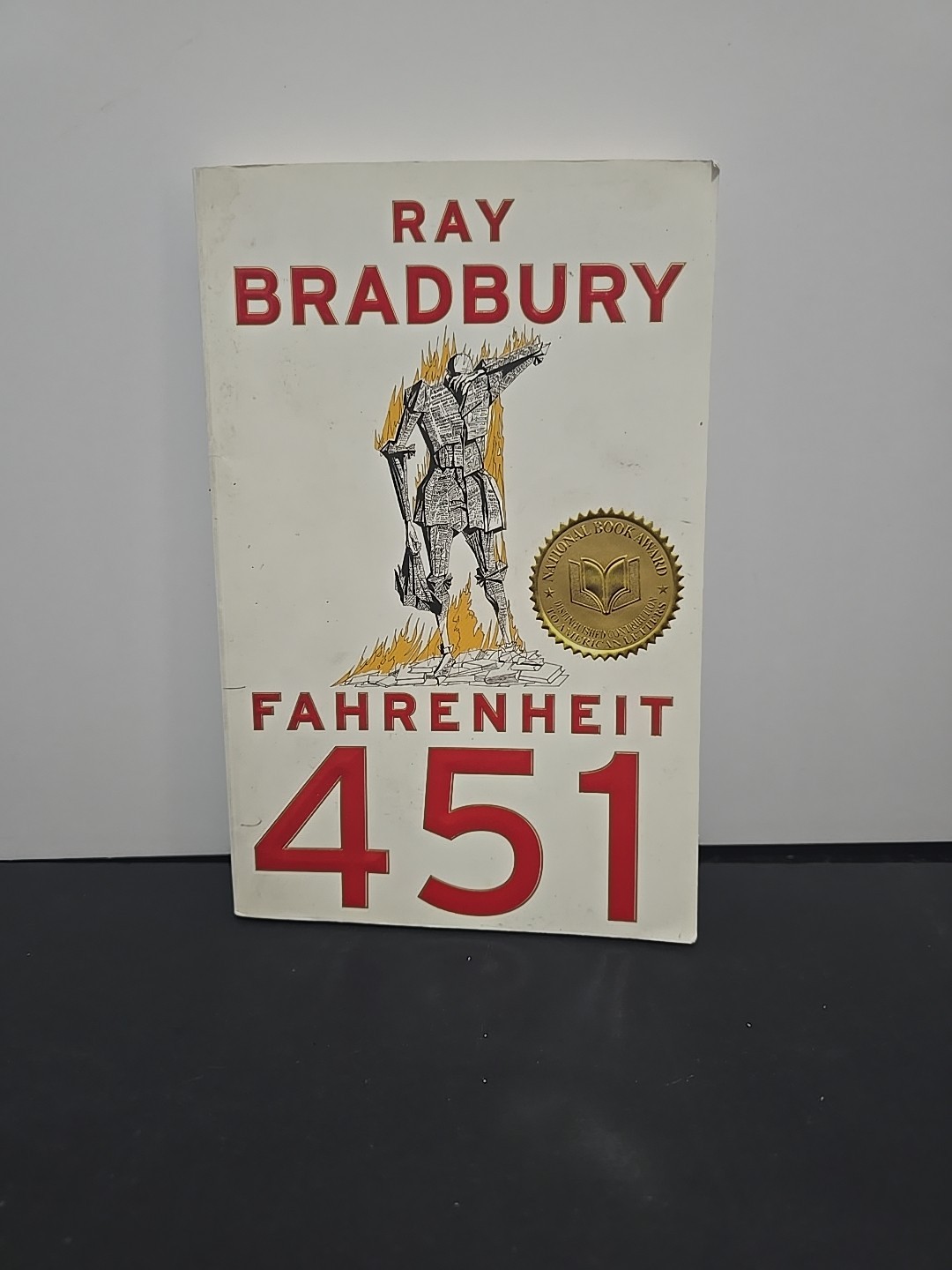 Fahrenheit 451 : A Novel by Ray Bradbury (Paperback) – Classic Sci-Fi