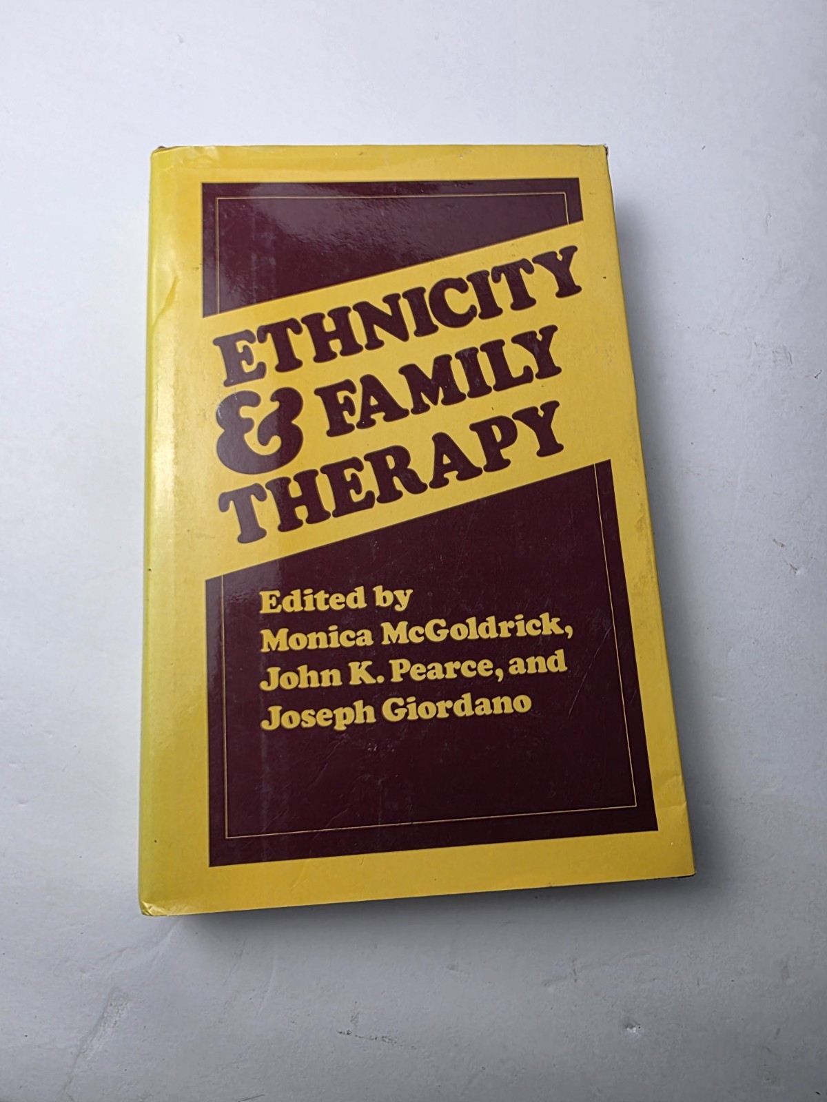 Ethnicity & Family Therapy Hardcover 1982 McGoldrick Pearce Giordano Guilford