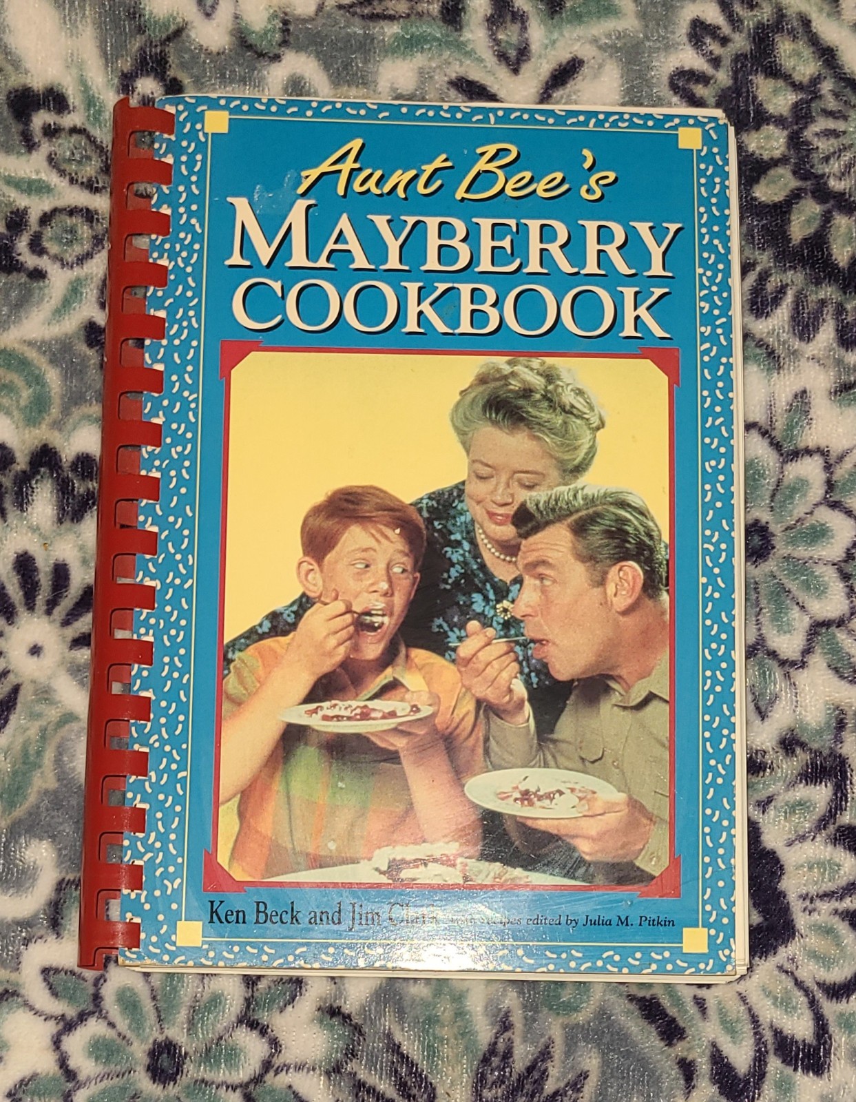 “Aunt Bee’s Mayberry Cookbook” From The Andy Griffith TV Show Vintage 1991 VG