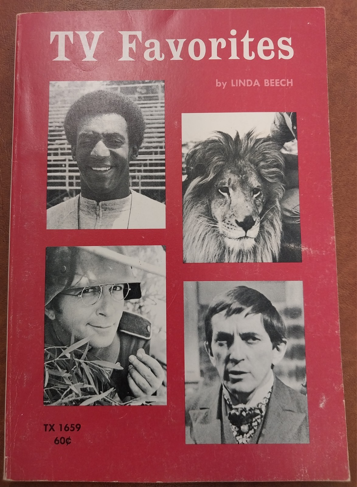 VTG 1971 “TV Favorites Book” By Linda Beech Printed By Scholastic Book Services