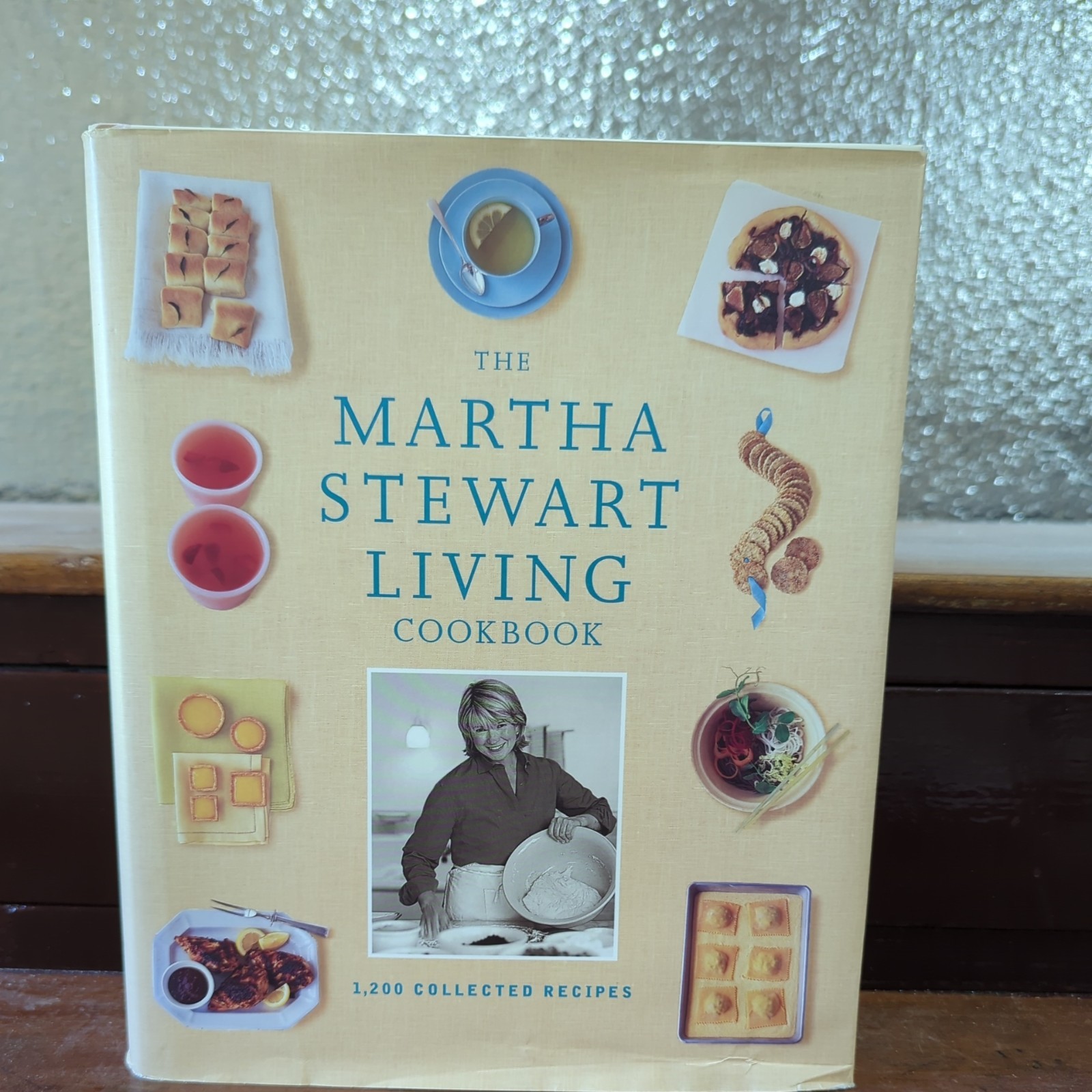 The Martha Stewart Living Cookbook~ 1st Edition 2000~ HC/DJ (FC205-4Q379