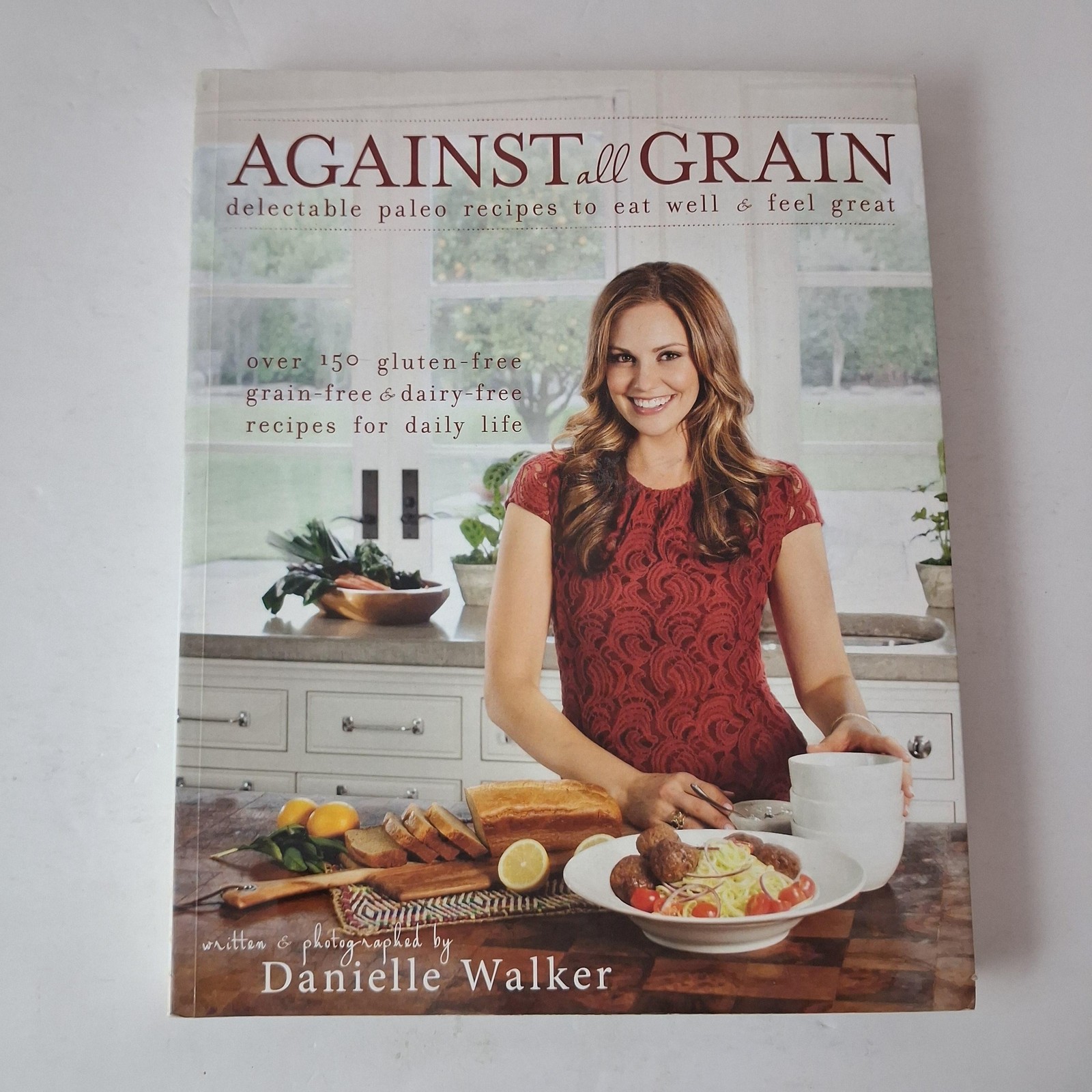 Against All Grain Danielle Walker Victory Belt White HC DJ Cookbook 2013 USA