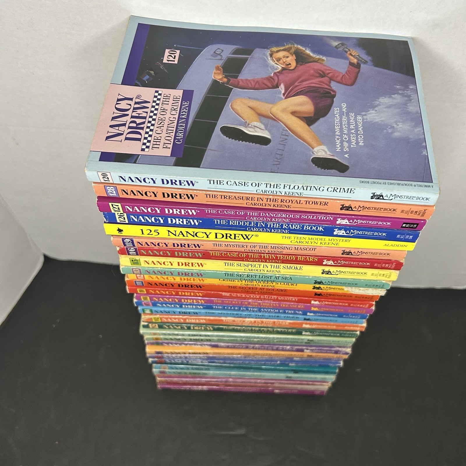 Vtg Nancy Drew Lot of 30 Books Mystery Carolyn Keene Minstrel 1981-1995