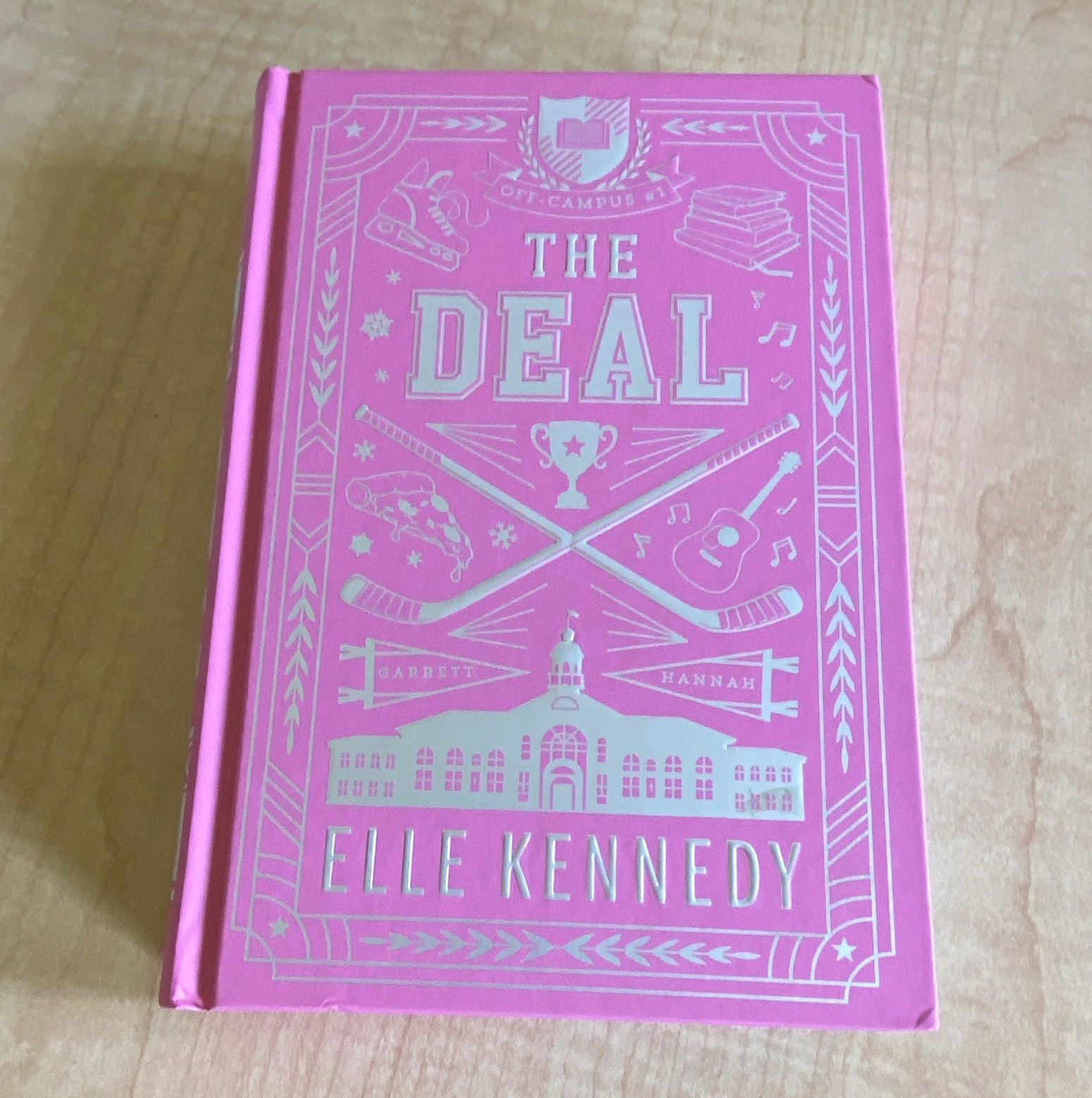 The Deal by Elle Kennedy (Off-Campus), YA Romance Fiction Novel, Illustrated HC