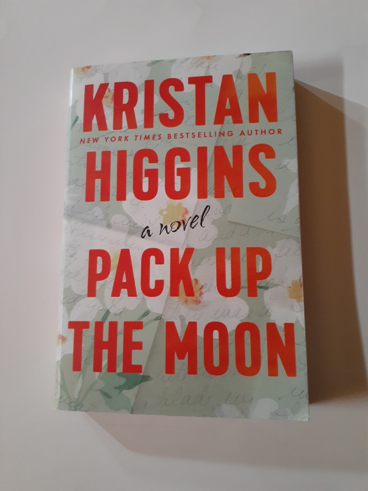 Pack up the Moon by Kristan Higgins (2021, Trade Paperback)