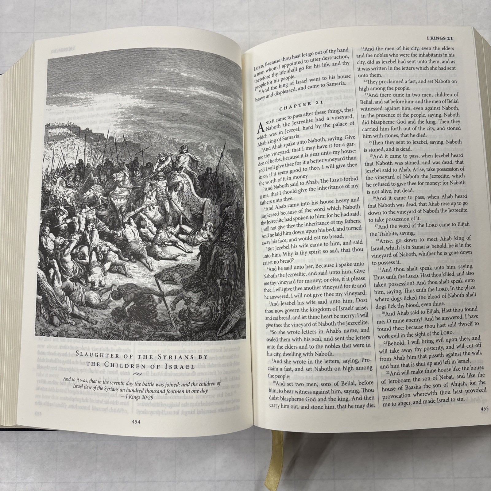 Holy Bible: King James Version (Leatherbound) by gustave-dore