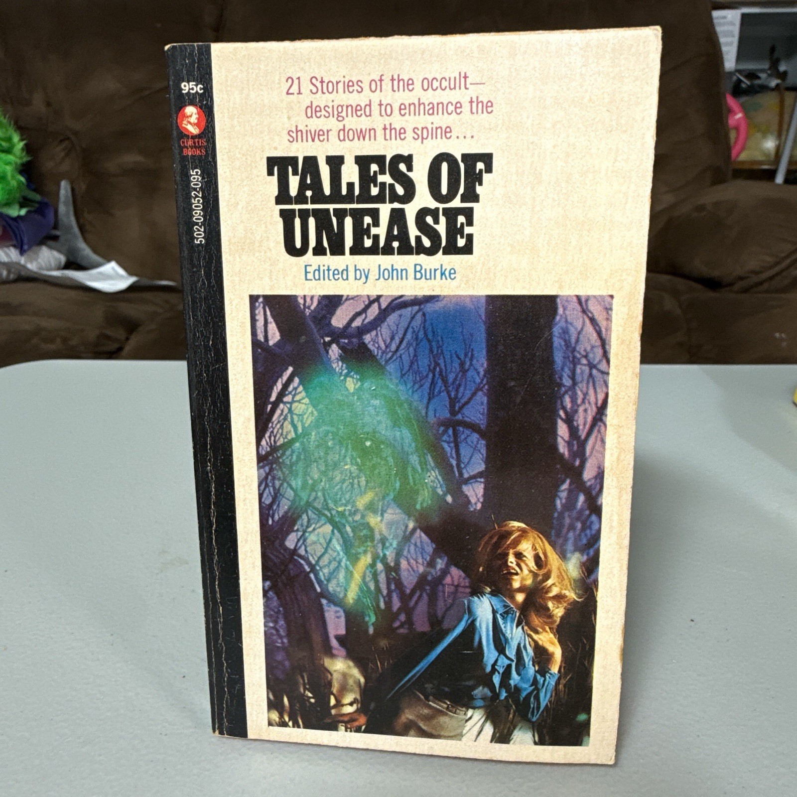 Rare VTG – TALES OF UNEASE edited by John Burke – Paperback *Read