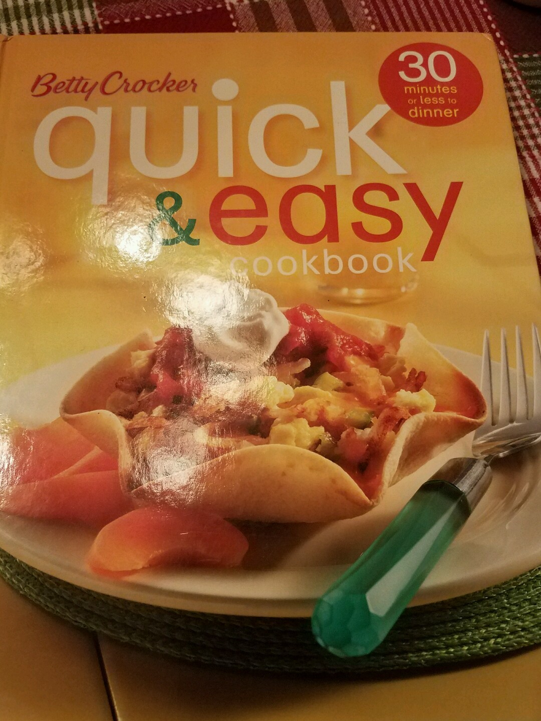 2003 Betty Crocker Quick & Easy Cookbook Hardcover 30 Minute Dinners 271 Pages