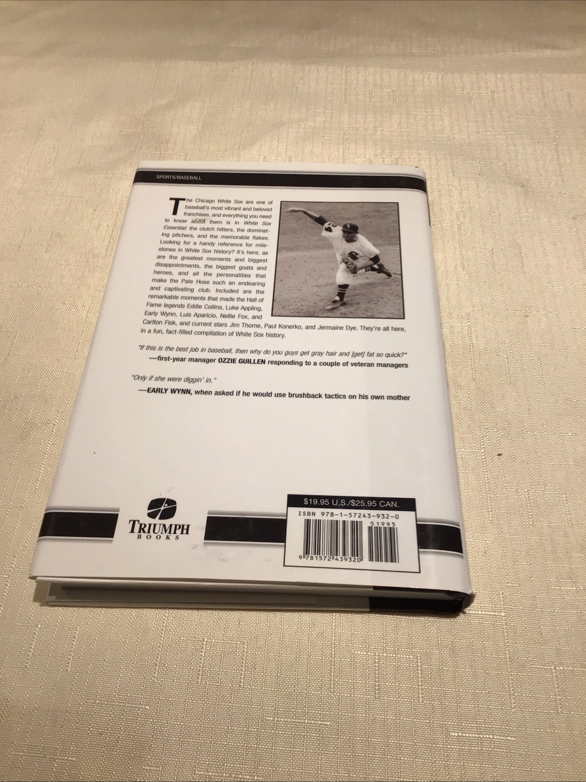White Sox Essential : Everything You Need to Know to Be a Real Fan! by Lew…