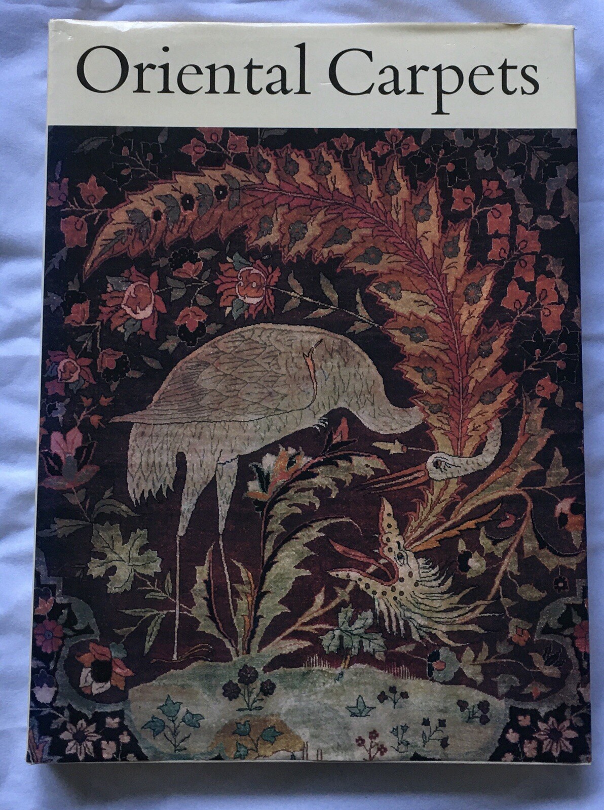 Robert de CALATCHI • ORIENTAL CARPETS • 48 Color Plates • 236 pages