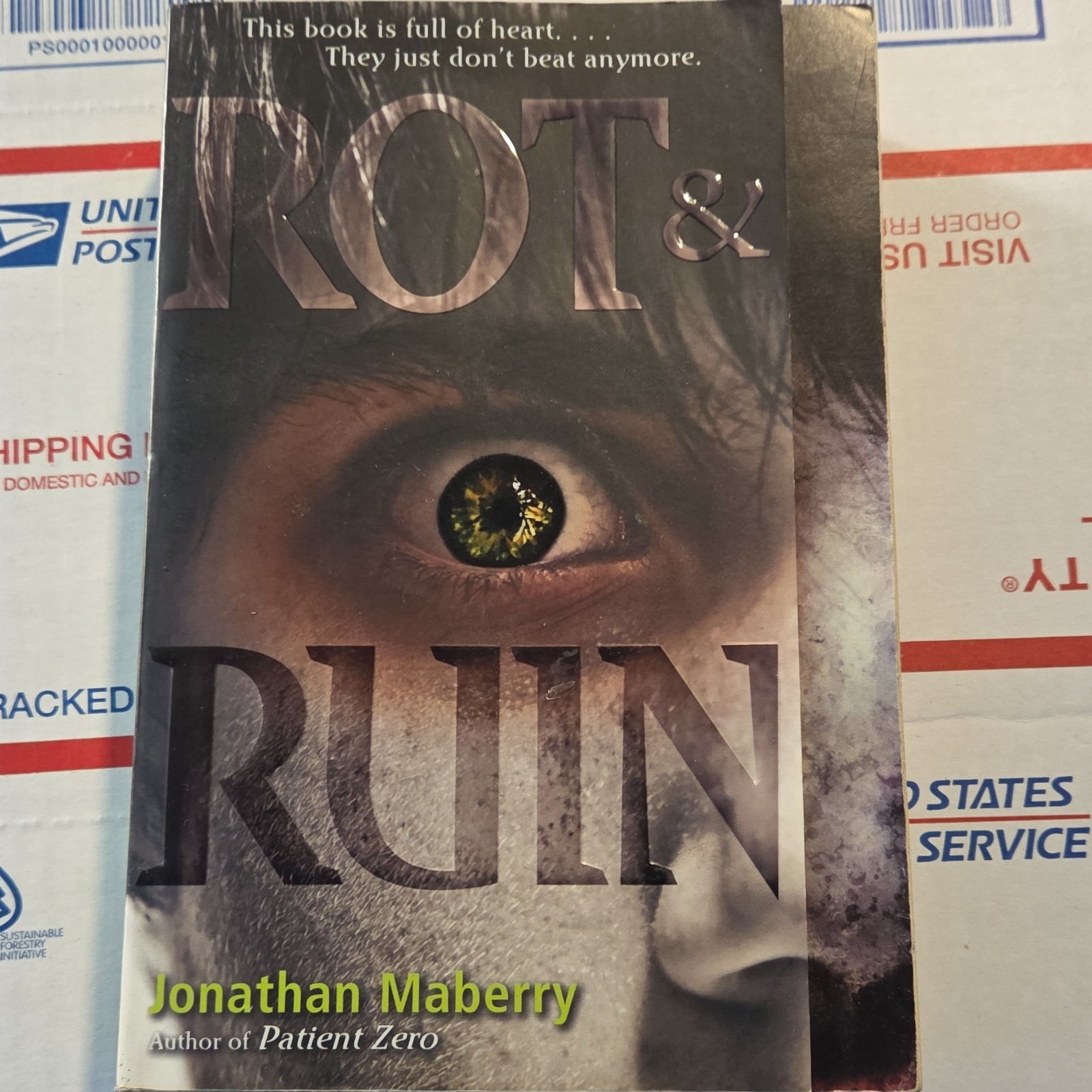 Jonathan Maberry Rot & Ruin Series Trade Paperback Horror Zombie Fiction