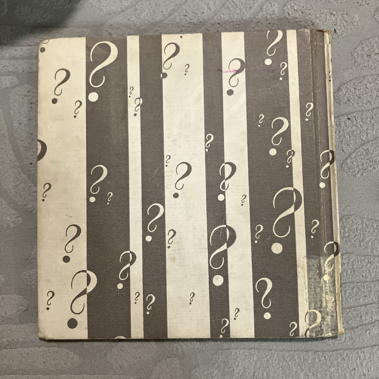 What is a Turtle [Hardcover] Gene Darby and Lucy and John Hawkinson