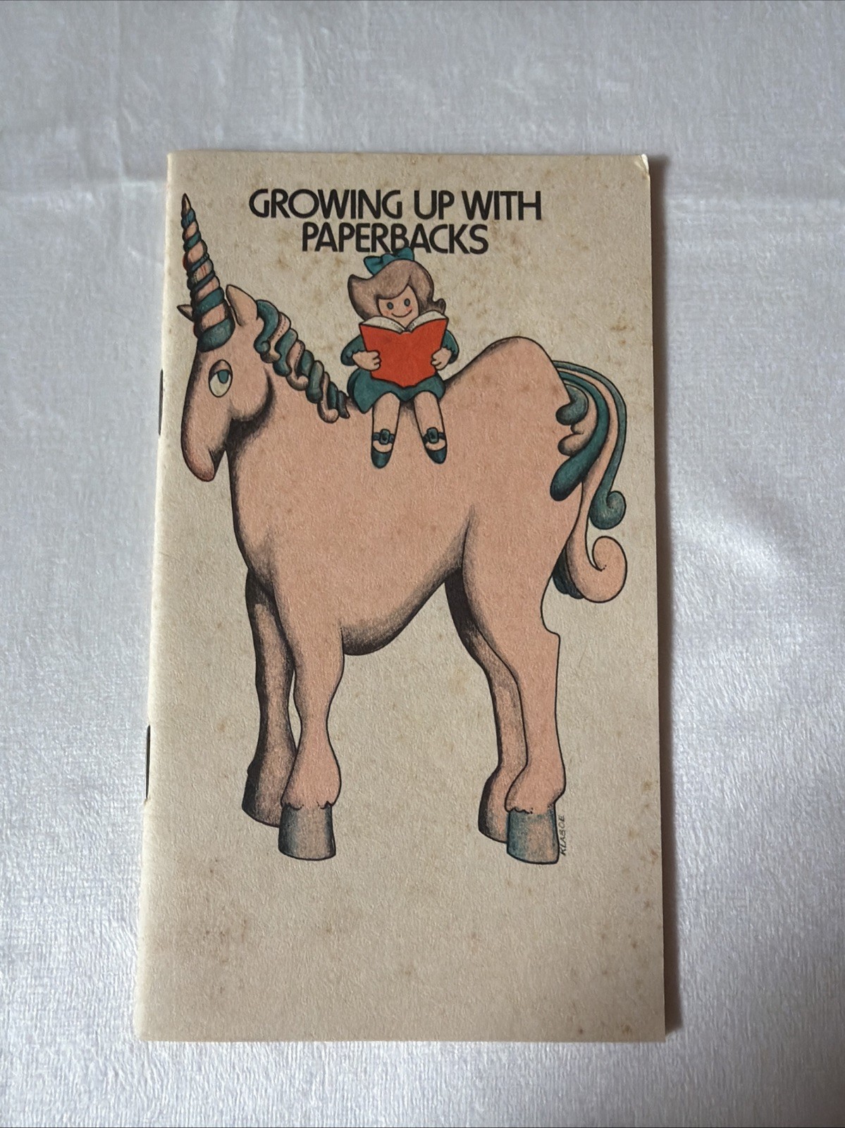 Growing Up with Paperbacks 1977 List for Young Children by Age 31 Pages