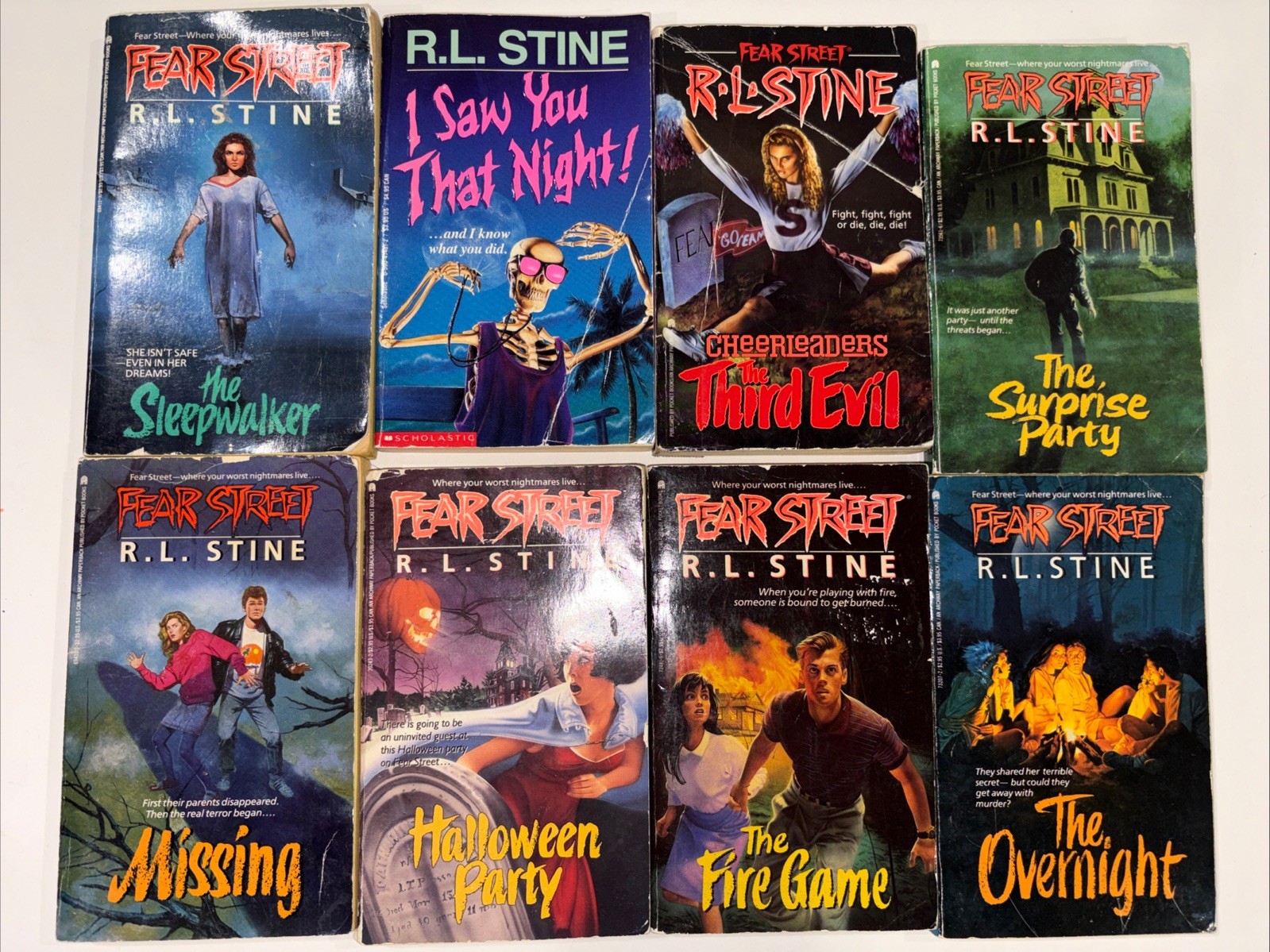 Lot of 8 Fear Street Paperbacks R.L Stine Vintage Horror Teen 90s Super Chiller