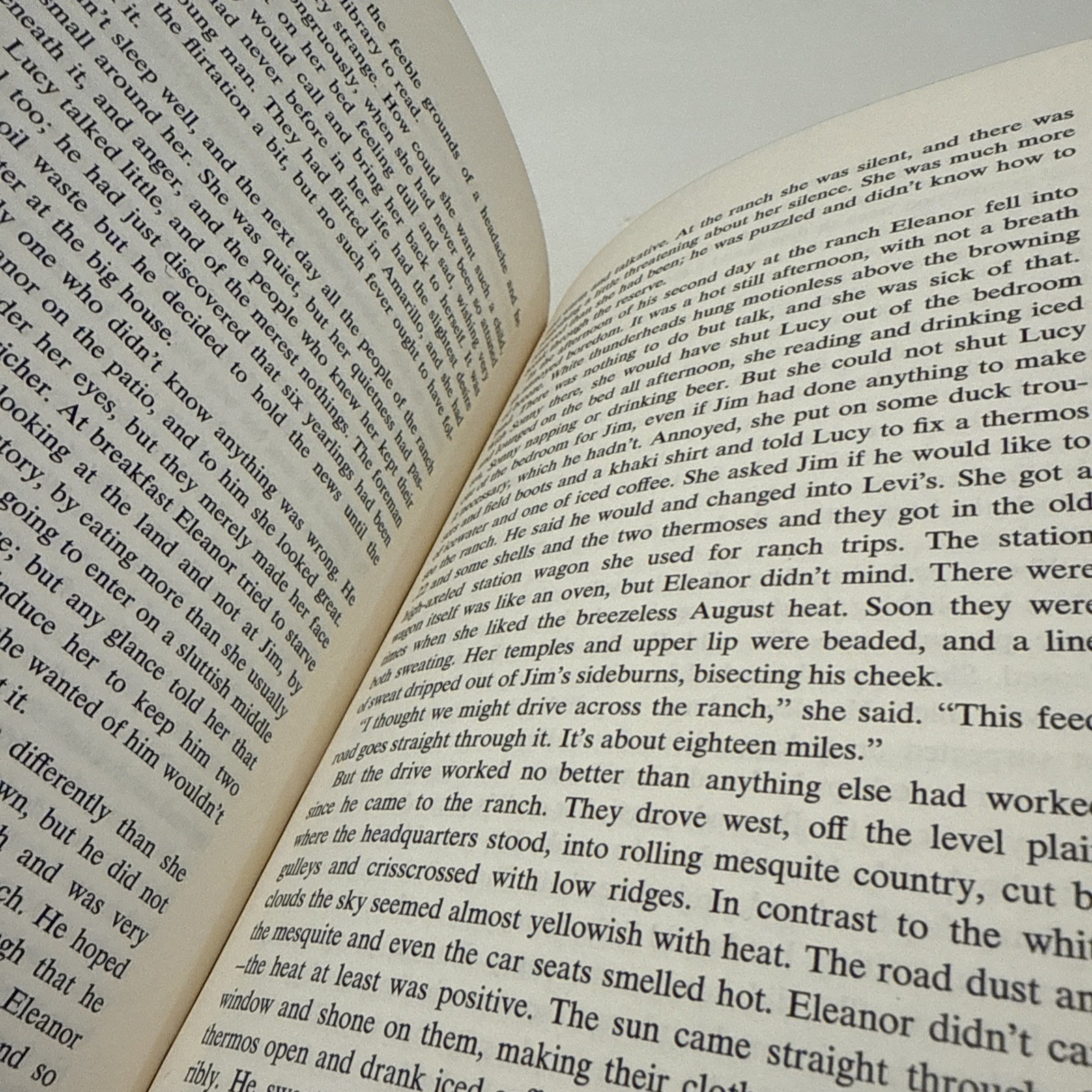 Moving On by Larry McMurtry 1974 First Printing
