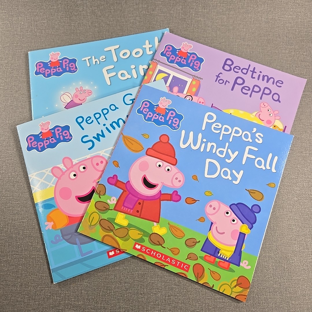 Peppa Pig ~ Bedtime~Tooth Fairy~Windy~Swimming ~ 2015 ~ 4 Trade Paperback Books