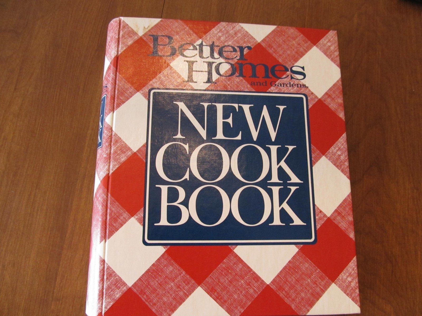 Vintage Better Homes and Gardens NEW COOK BOOK, 1989, Five Ring Binder 472 Pages