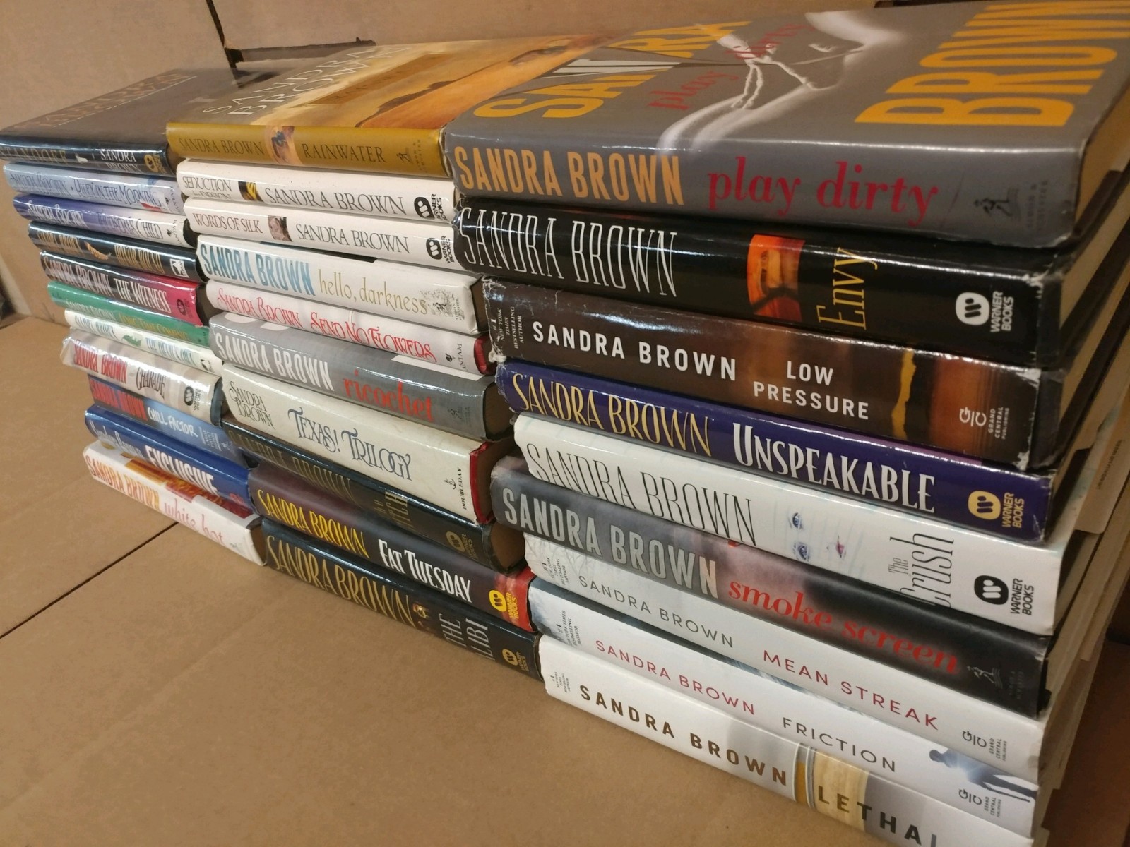 Lot of 10 Sandra Brown Thriller Mystery Romance Suspense HB HCDJ Book RANDOM MIX