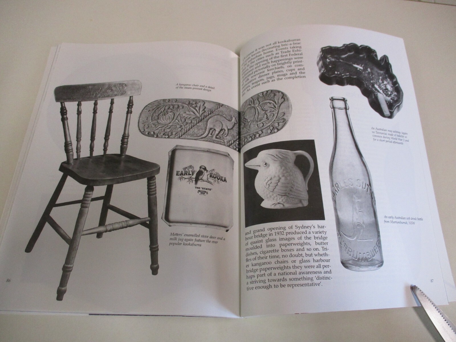 Aussie-Osities – Vane Lindesay – Australian Images & Symbols – 106 Pages – 1988