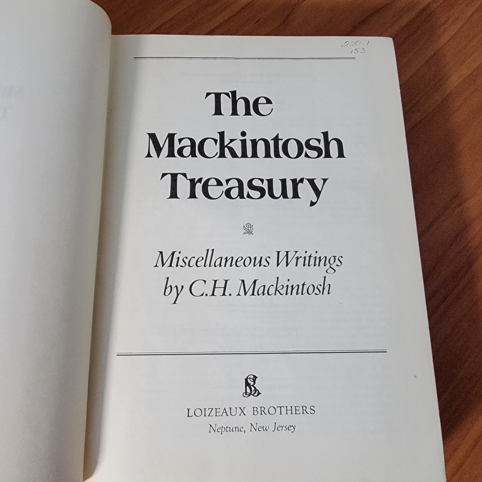 Vintage The Mackintosh Treasury–Miscellaneous Writings By C.H. Mackintosh–1976
