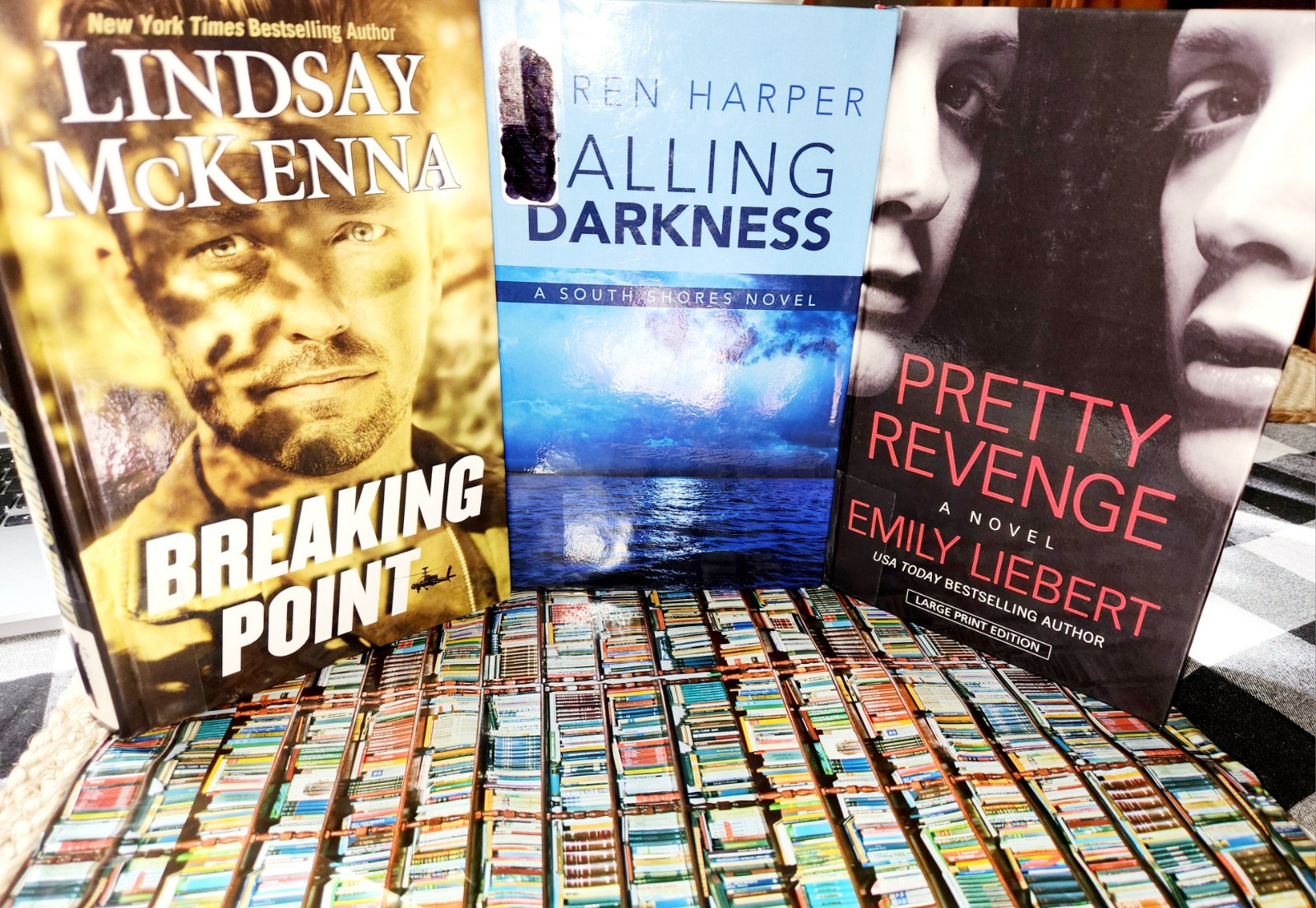 LARGE PRINT HARD COVER Mystery Lot 3 Books SMOKE-FREE Emily Liebert Karen Harper