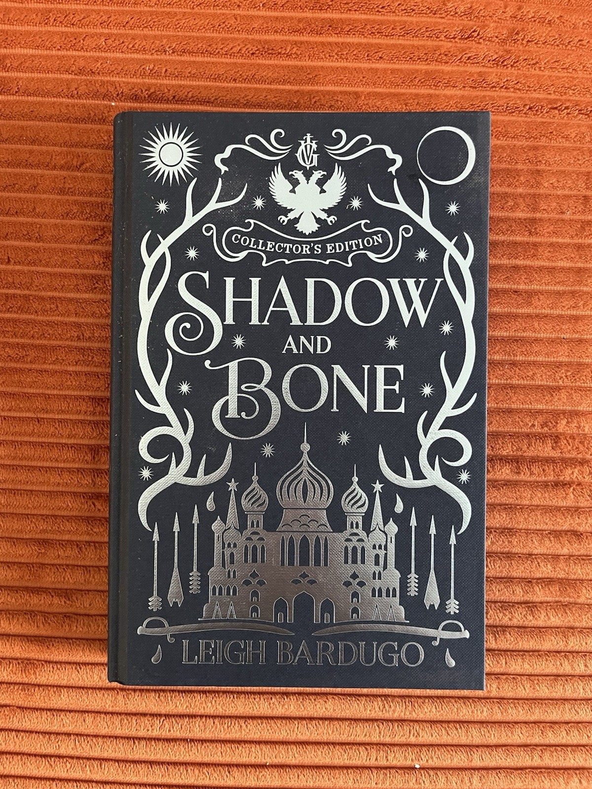 FairyLoot Leigh Bardugo Shadow and Bone Collector’s Edition Hardcover