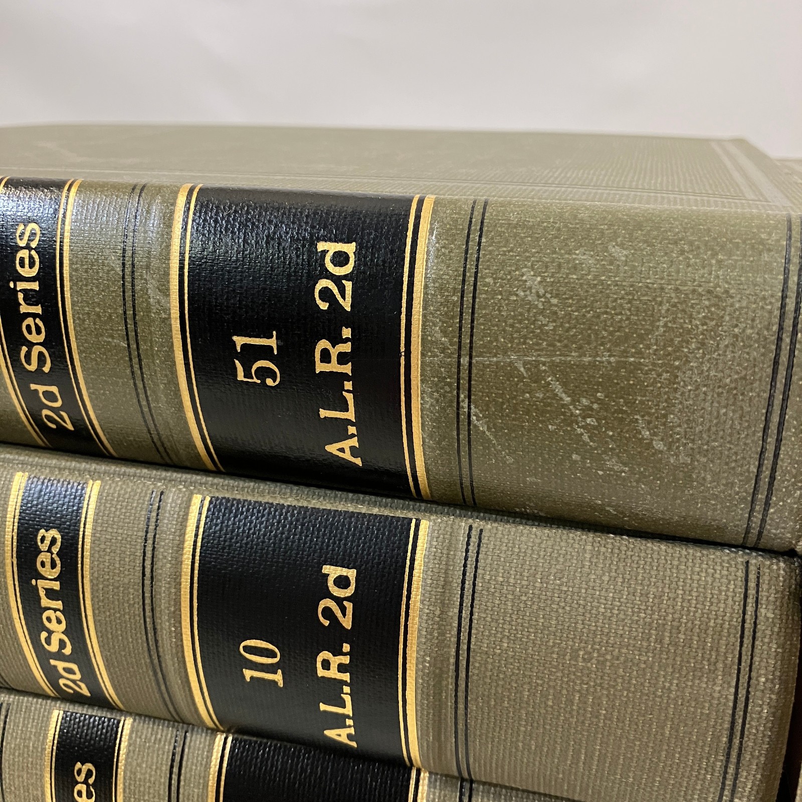 10 Various Volumes American Law Reports Annotated 2d Series Hardcover Lot GOOD