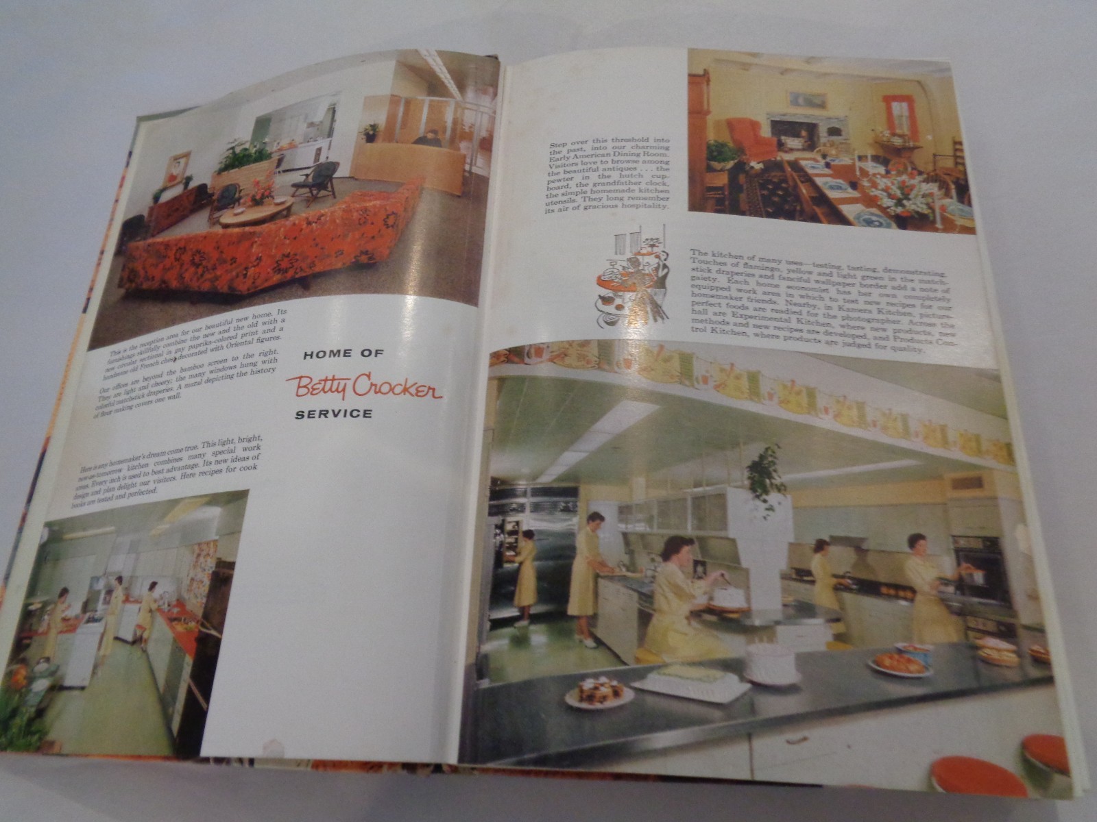 BETTY CROCKER PICTURE COOK BOOK.REVISED AND ENLARGED.H.C. 472 PAGES.