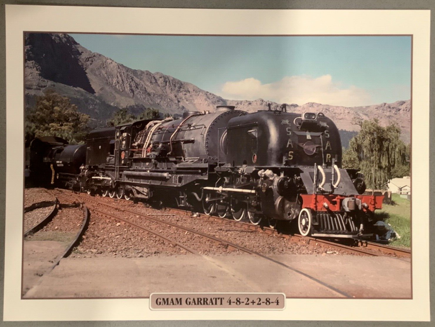 GMAM Garratt 4-8-2+2-8-4 Pages from Atlas Editions Trains South Africa 1955