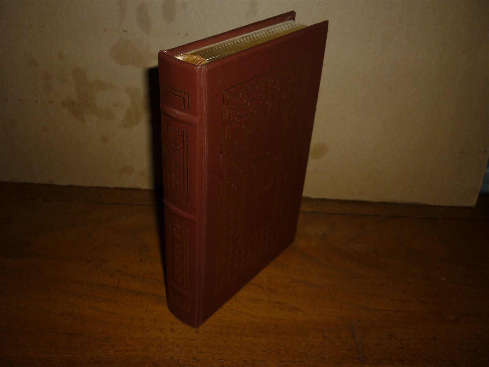Easton Press. The Book of Psalms. 1988. Full leather. Fine copy.