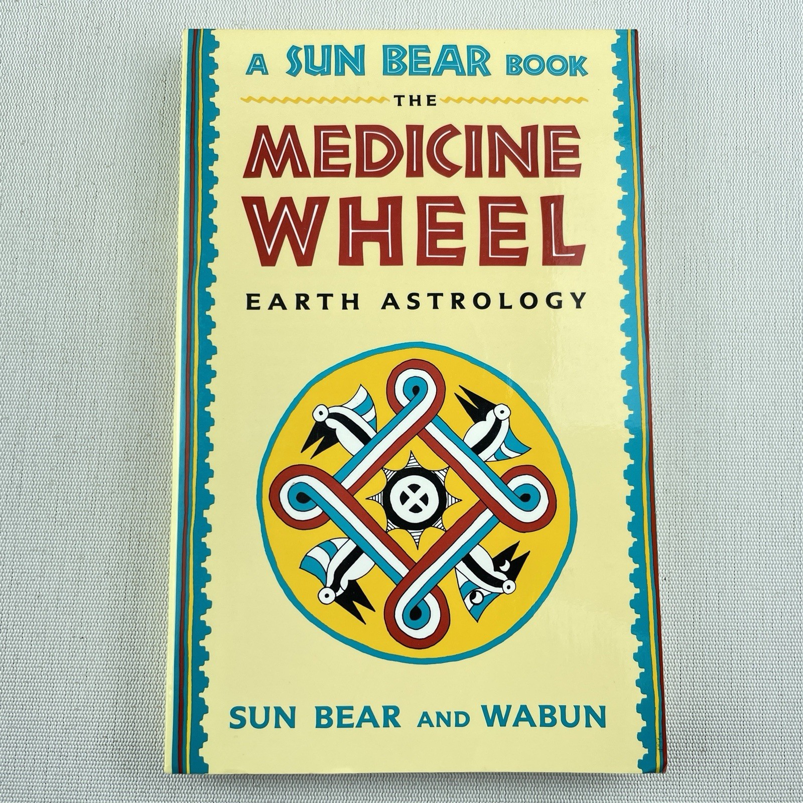 The Medicine Wheel Earth Astrology Sun Bear Wabun Vintage Paperback Book Shaman