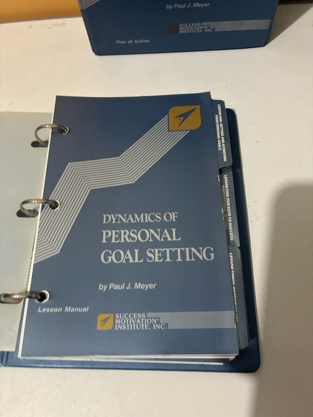 1990 Dynamics of Goal Setting – Lesson Manual & Plan of Action – Paul J. Meyer