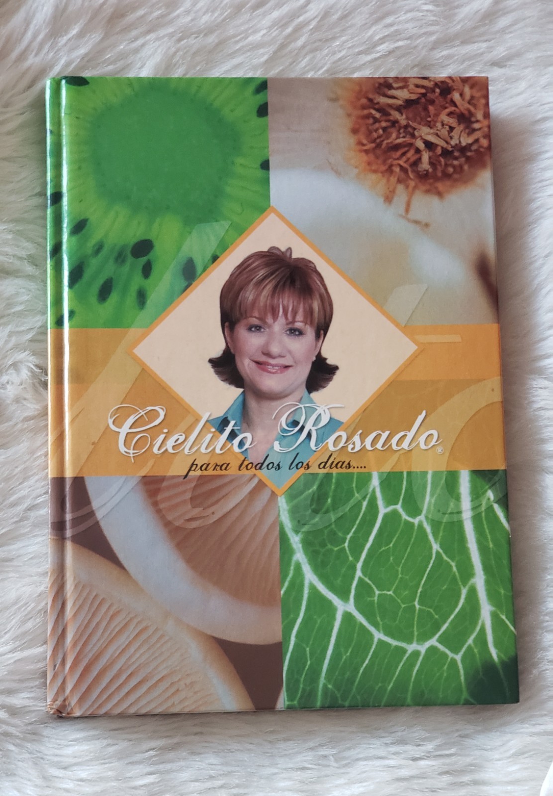 Cielito Rosado PARA TODOS LOS DIAS (Spanish Edition). Hardcover