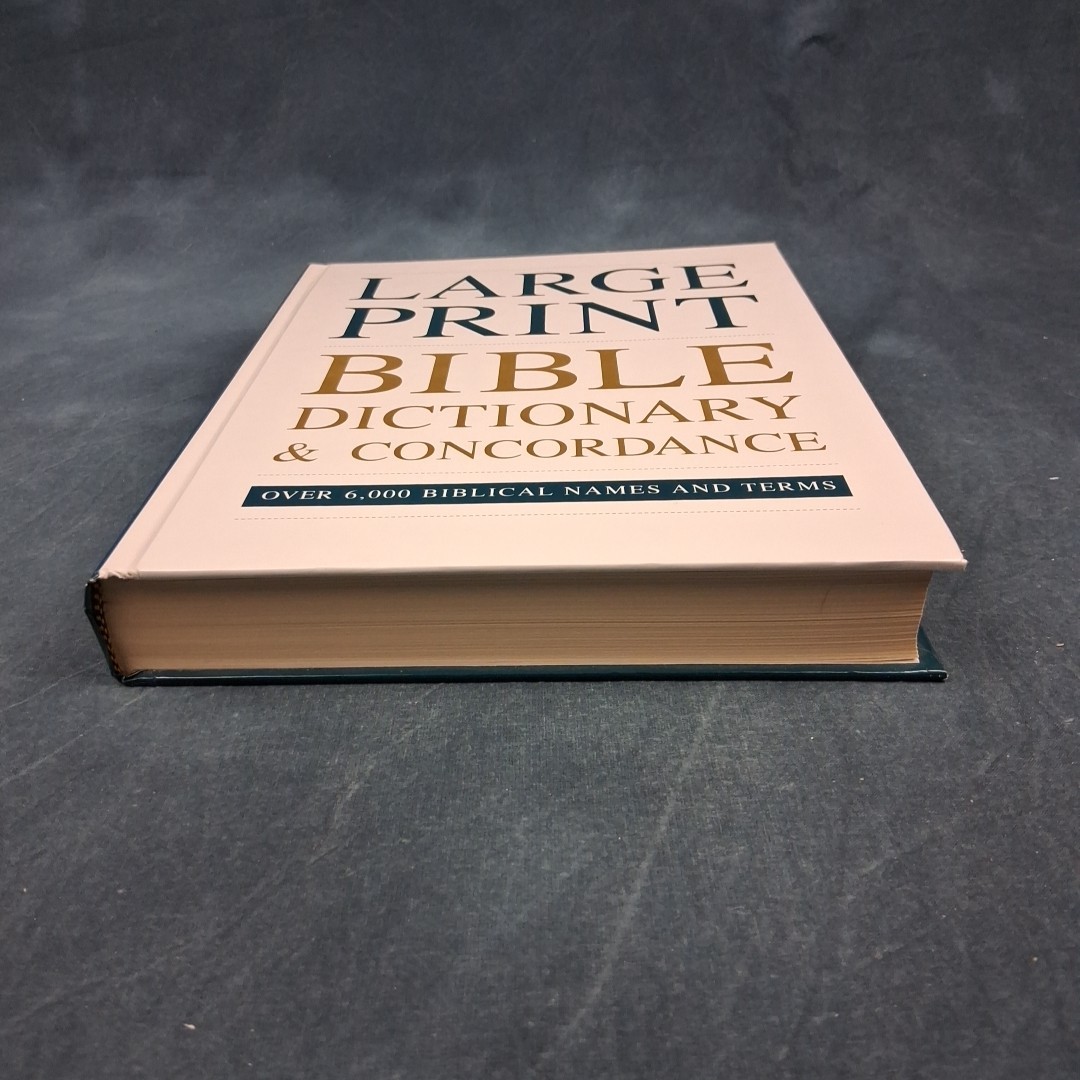 Large Print Reference Bible Dictionary & Concordance Ottenheimer 1995 HC Book