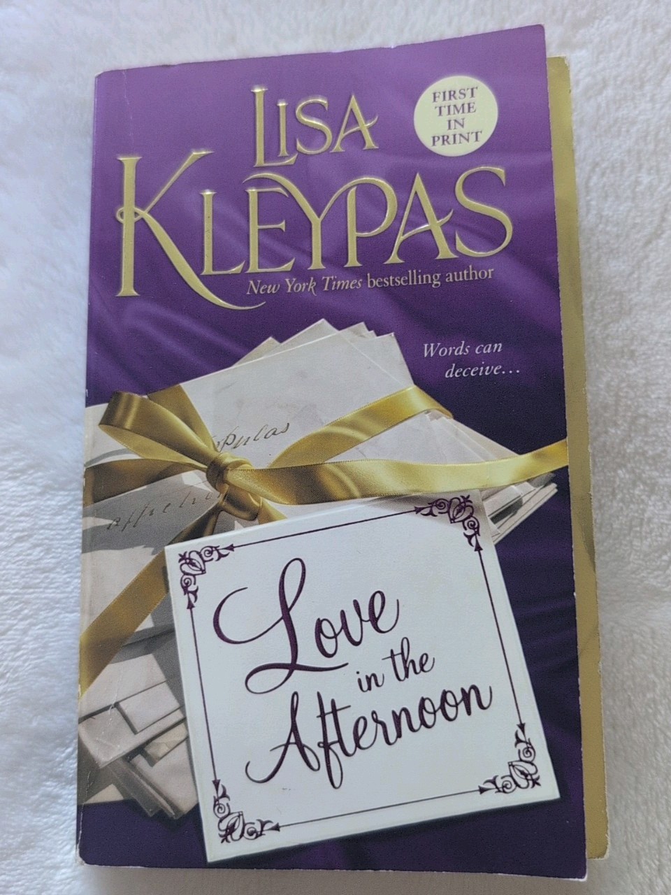 Love in the Afternoon by Lisa Kleypas (2010, Mass Market)