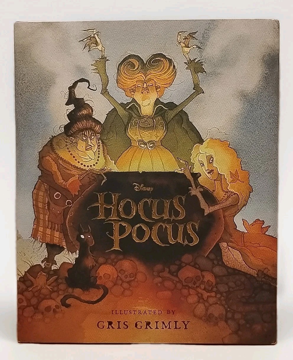 Hocus Pocus : Illustrated by Gris Grimly – 2022 – 1st Edition 1st Printing HCDJ