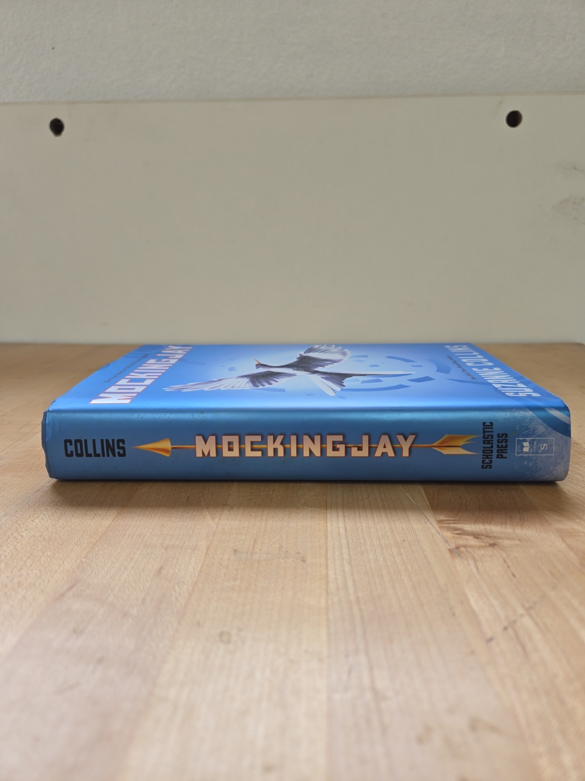 Mockingjay Suzanne Collins 1st Edition 1st Printing 2010 Hardcover HC DJ Book 3