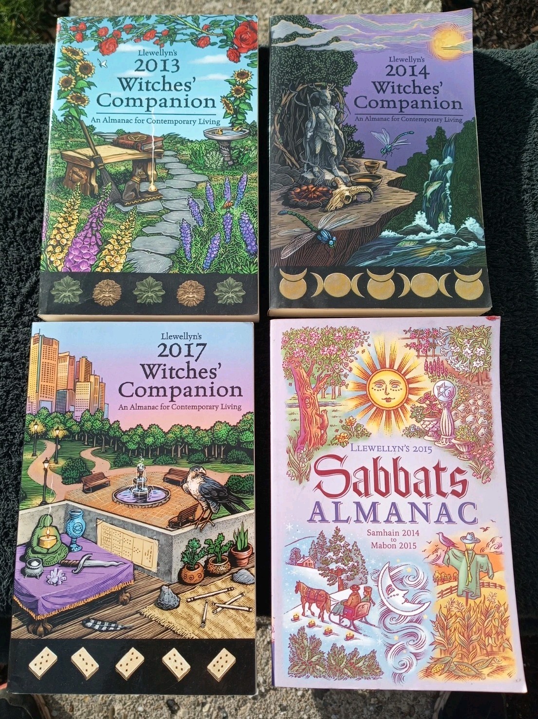 Lot 4 Llewellyn’s: 3 Witches’ Companions 2013 2014 2017 1 Sabbat’s Almanac 2015