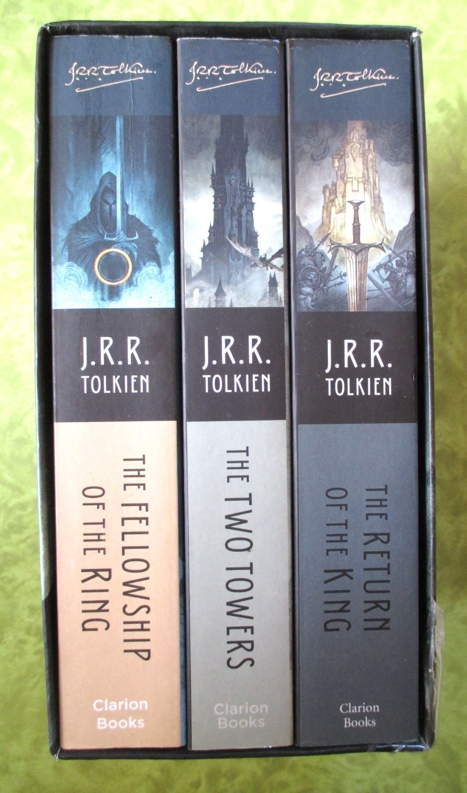Lord of the Rings 3 Book Set – JRR Tolkien, Paperback, Clarion Books, Like New