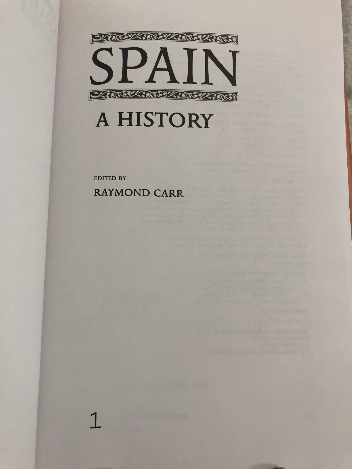 Spain: a History by Raymond Carr (2000, Hardcover)
