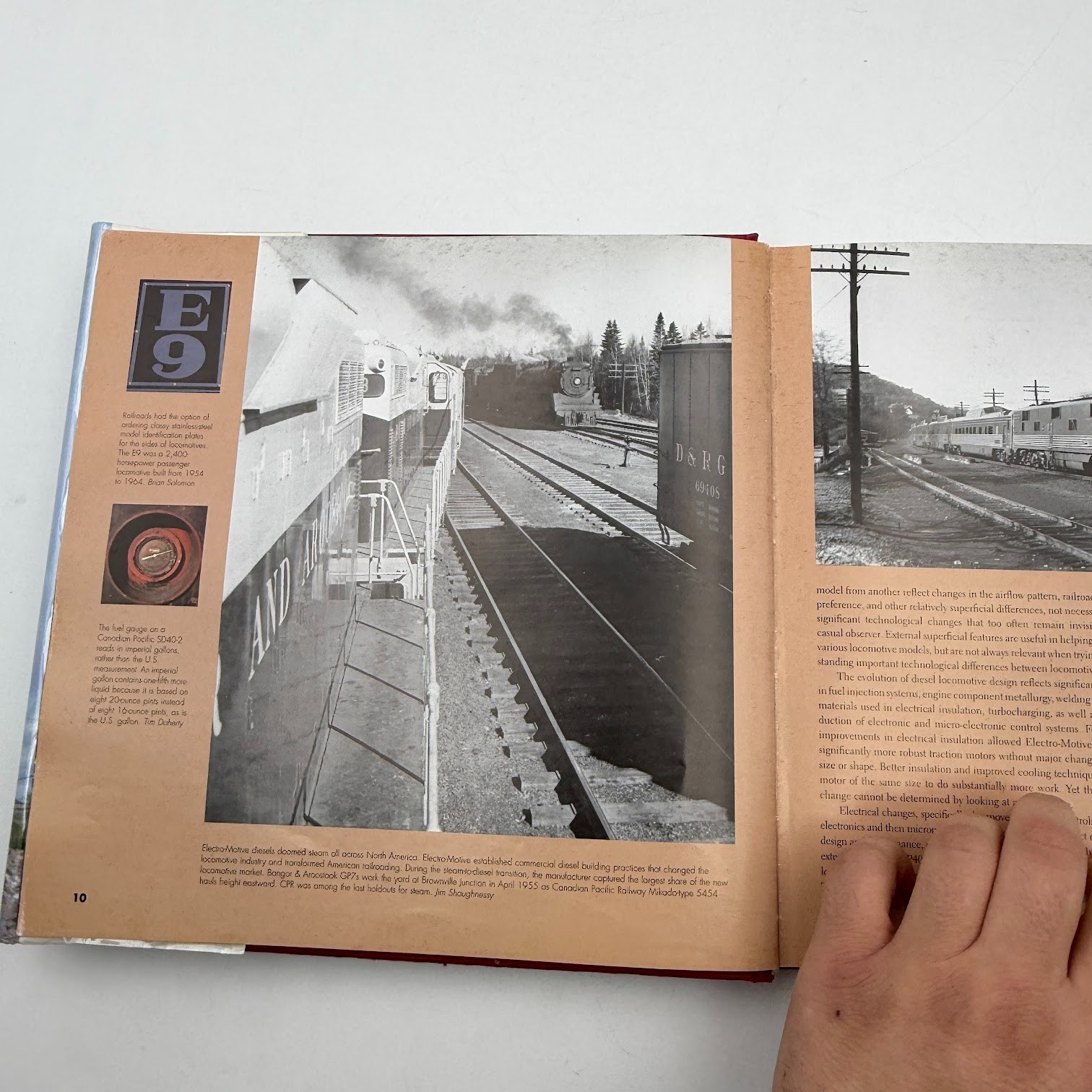 EMD Locomotives by Brian Solomon (2006, Hardcover) Railway Photograph’s