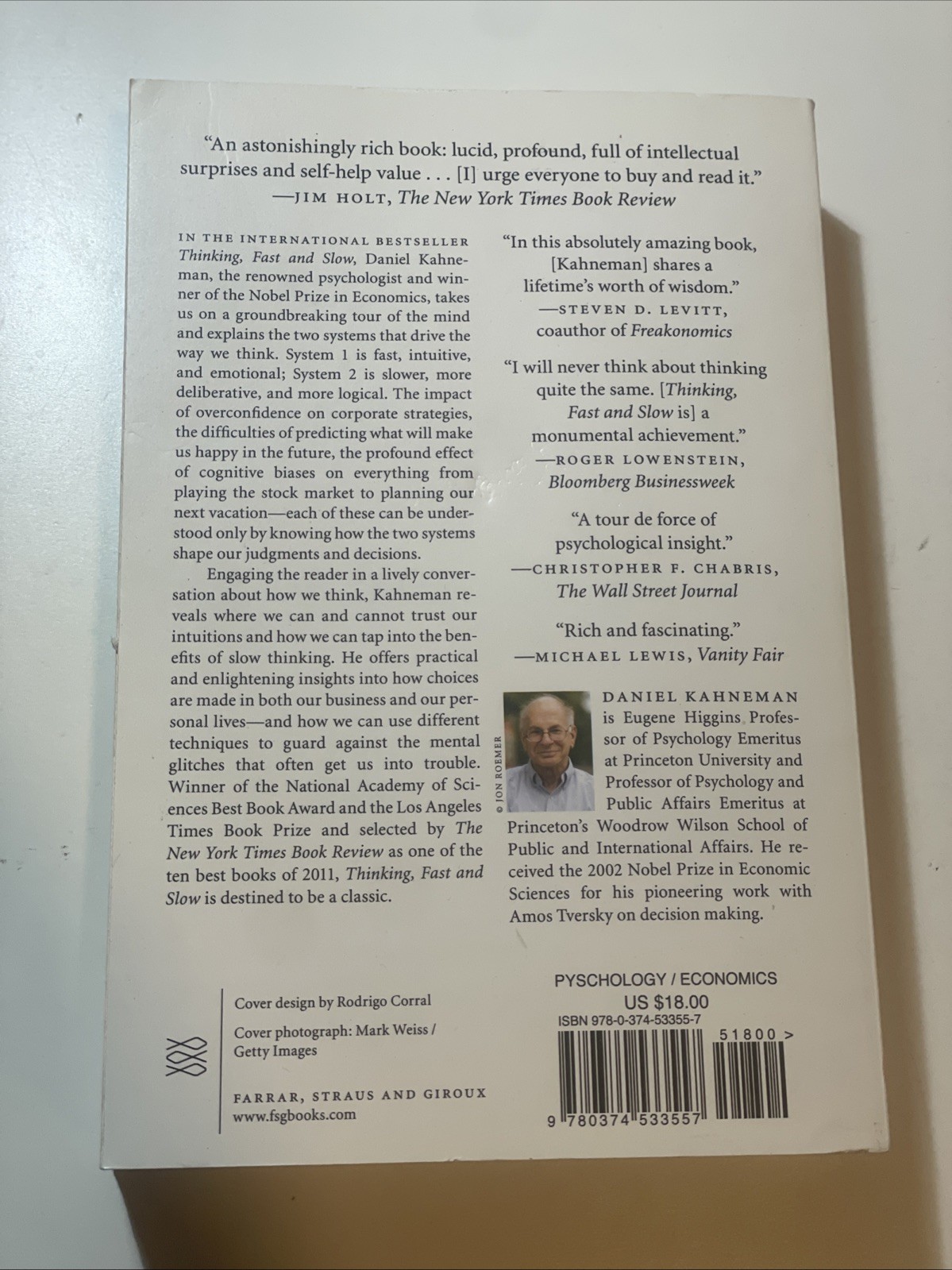 Thinking, Fast and Slow by Daniel Kahneman (2013, Trade Paperback)