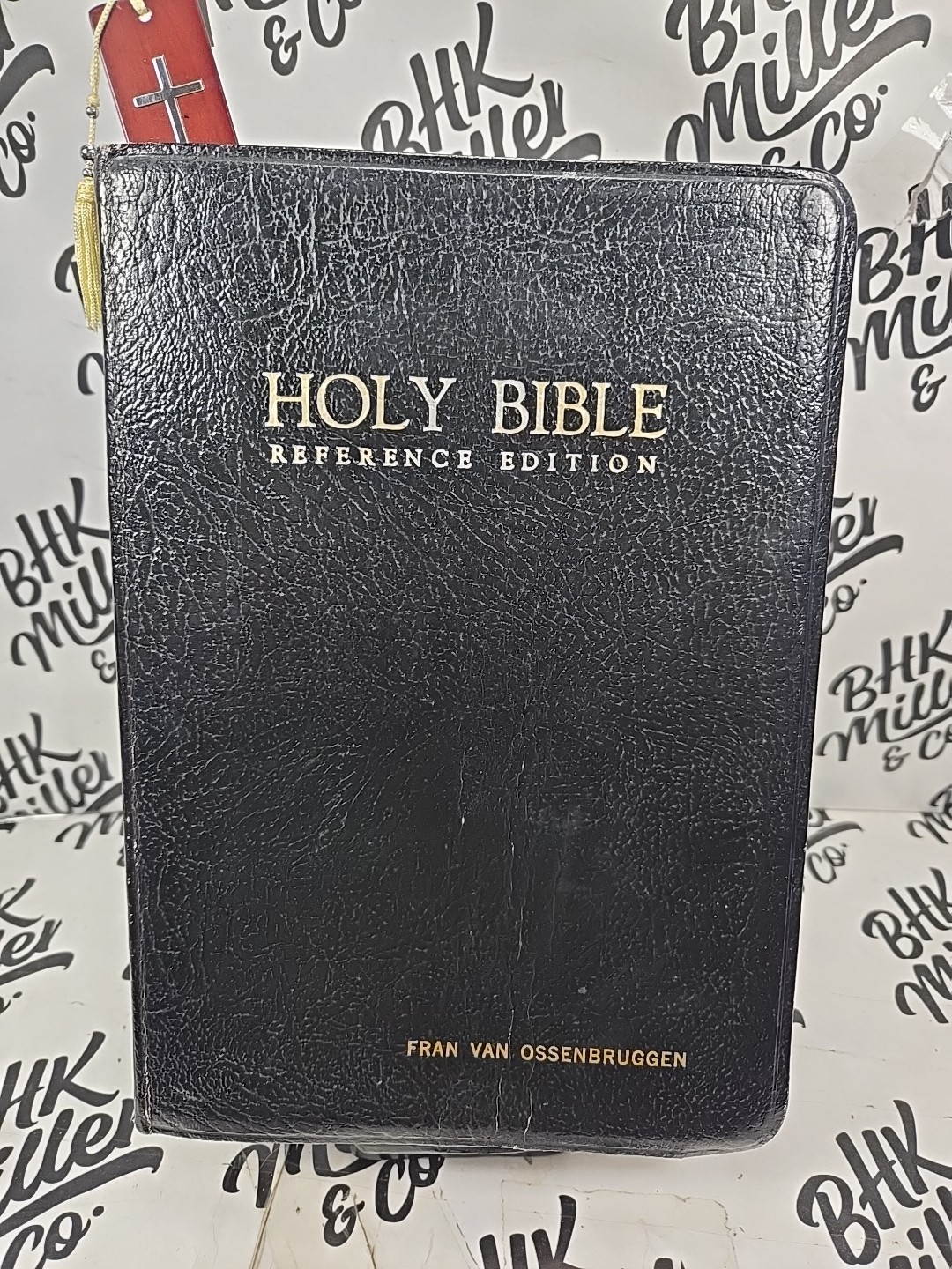 Holy Bible Reference Edition 1976 KJV Giant Print Thomas Nelson W/Bookmark