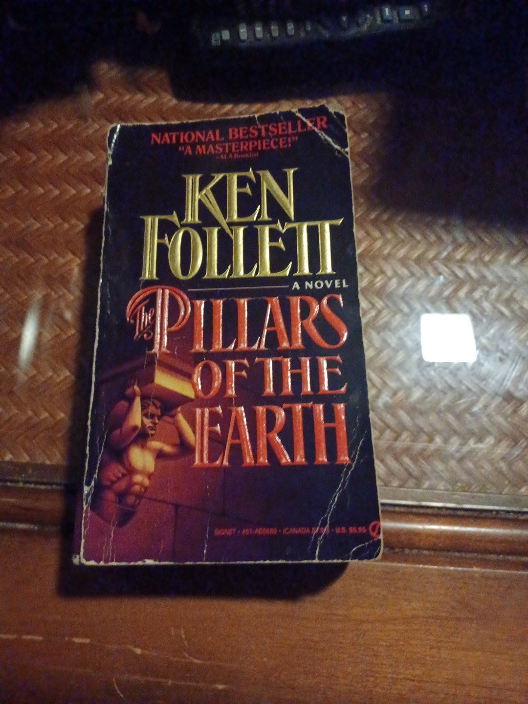 The Pillars Of The Earth Ken Follet