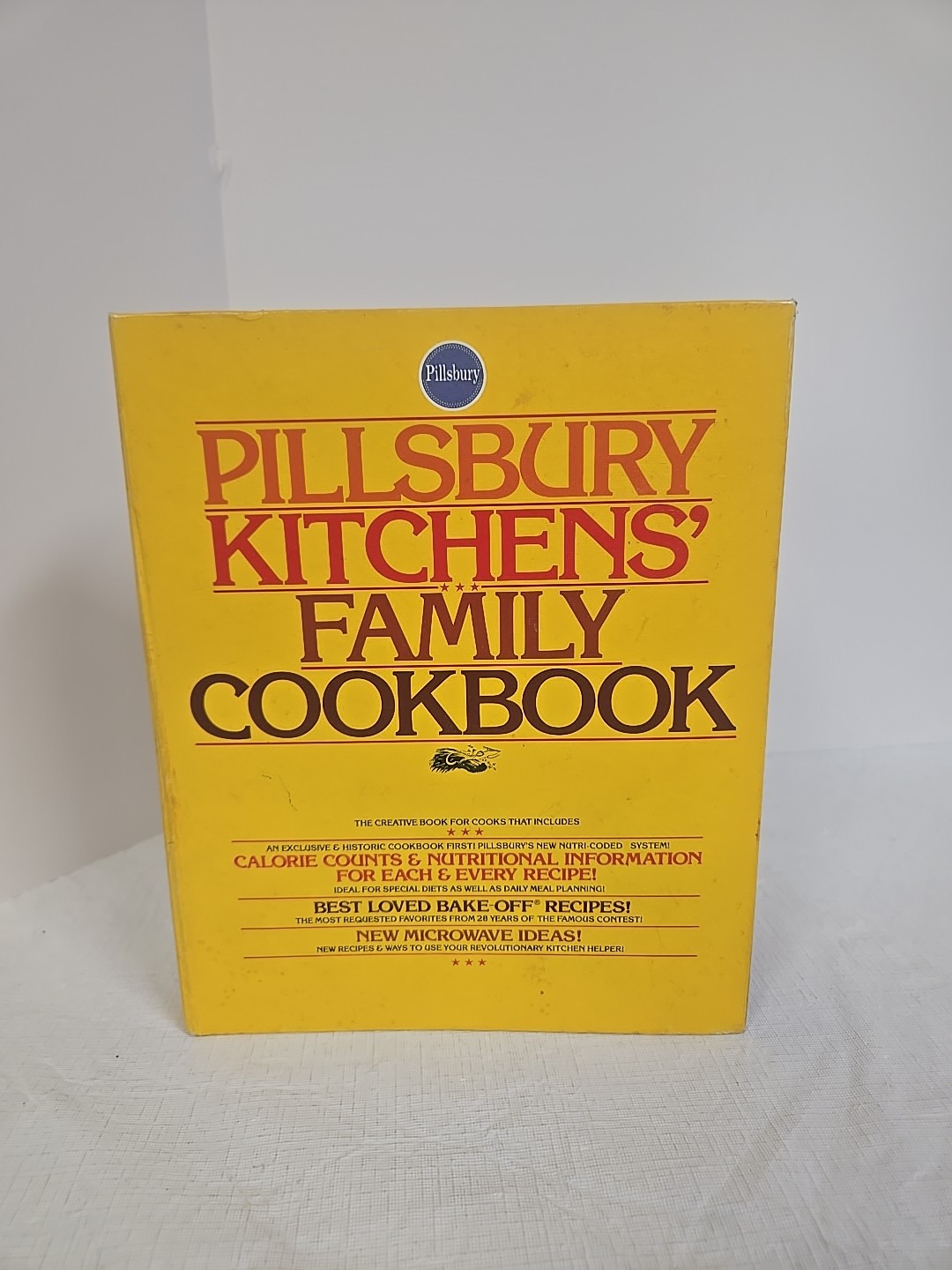 Pillsbury Kitchens’ Family Cookbook 1979 ED Vintage Hardcover 5 Ring Binder